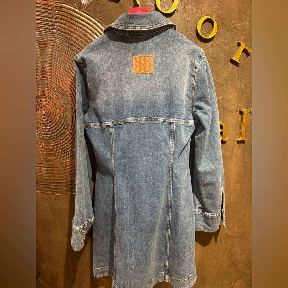 Baum und pferdgarten NWT a-line Classic Blue Denim mini dress - Picture 3 of 6